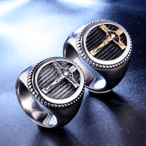Men's retro stainless steel cross rings with embossed rope border and black textured inlay