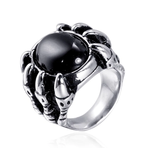 Retro dragon claw ring in stainless steel with a large oval black gemstone inlay