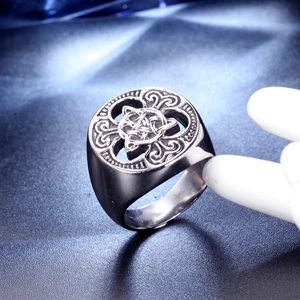 Vintage Viking style stainless steel ring for men featuring Celtic knot pattern