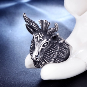 Retro punk baphomet sheep head ring with goat star symbol in vintage steel finish