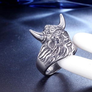 Vintage stainless steel Viking warrior skull ring with horned helmet for men
