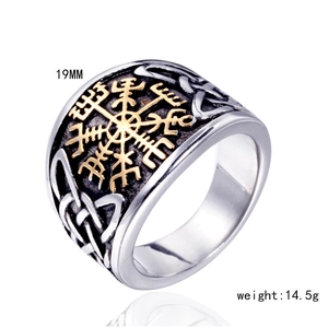 Macro detail of 19mm Viking compass steel ring with Celtic knotwork and measurements