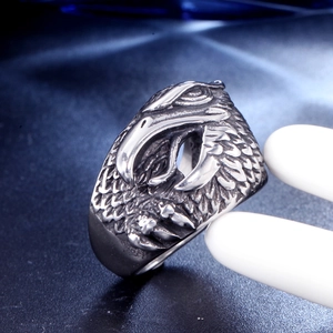 Vintage eagle head engraved ring for men made of durable stainless steel in punk style