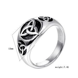 Detailed view of 12mm Celtic knot stainless steel ring with vintage oxidized finish