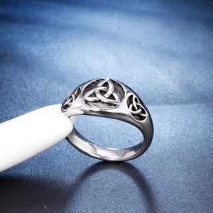 Silver vintage Viking Celtic Knot ring in durable stainless steel with hollow design
