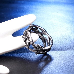Vintage silver titanium steel ring with Jesus crown of thorns design on model hand