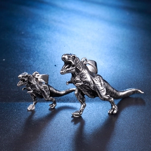 Ciondoli dinosauro T-Rex in acciaio inossidabile di due dimensioni con finitura argento