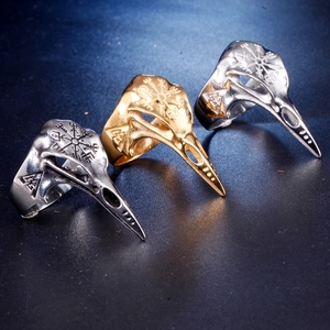 Viking raven skull ring featuring Vegvisir compass in silver and gold steel finishes