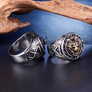 Bagues lion en acier inoxydable de style Viking avec runes sur métal vieilli