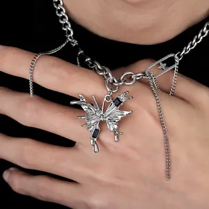 Collier Pendentif Papillon Gothique en Acier Titane Argent Punk Chaîne Gourmette Gland Croix Bijoux Unisexe
