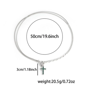 Collier croix en titane avec pendentif zircon vert sur chaîne cubaine et maille mixte