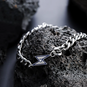Pulsera de Eslabones Cubanos de Acero de Titanio Hip Hop con Rayo Color Plata y Diamantes de Imitación para Hombre y Mujer