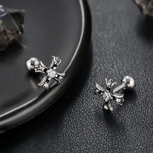 Boucles d'oreilles croix en argent vintage avec zircons et fermoir à vis