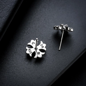 Orecchini a croce in argento sterling 925 con uno stile estetico gotico vintage