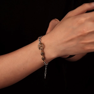 Tibetisches Vintage-Vajra-Armband mit silberner Gliederkette und Stern-Relief-Anhänger