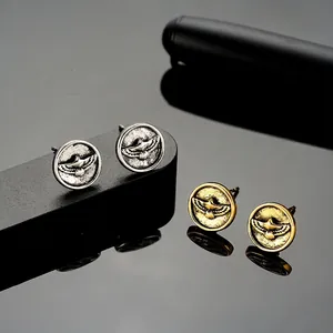 Vintage Eagle Relief Copper Stud Earrings Round Coin Style Western Fashion Unisex Personalized Jewelry Silver Gold Earring