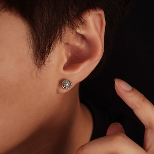 Stereo silver rose stud earring with sparkling zircon stone inlay for a stylish look