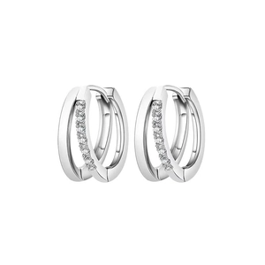 Eleganti orecchini a cerchio triplo da uomo in argento con pavé di pietre di zircone