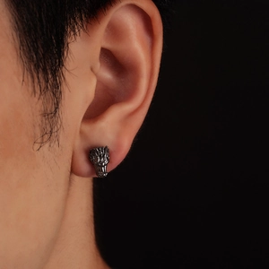 Vintage dragon head stud earring in black metal with detailed scales for men and women