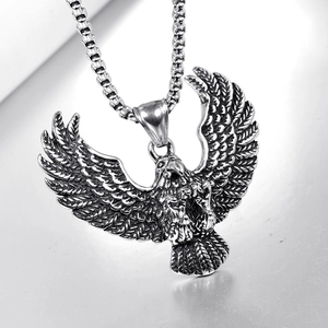 Retro stainless steel eagle pendant necklace with detailed eagle wings and square chain