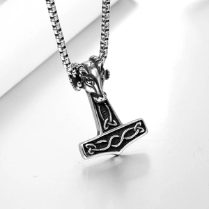 Collier Mjölnir marteau de Thor vintage avec tête de bélier et nœuds celtiques