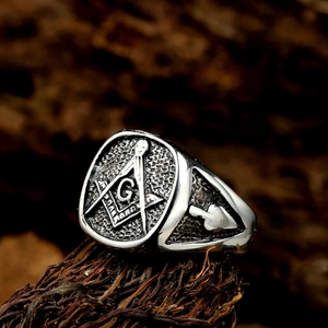 Vintage stainless steel Freemason square and compass ring with G symbol for men