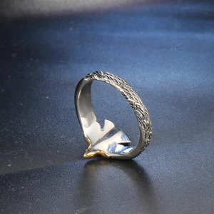 Vintage hip hop style stainless steel eagle head ring with feather textures