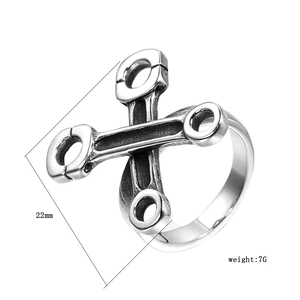 Detailed top view showing 22mm cross wrench design on industrial style steel ring