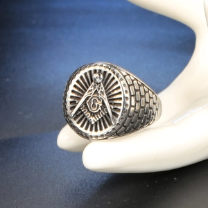Men's vintage Freemason ring in silver stainless steel with brick texture relief band