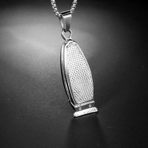 Collier pendentif tondeuse de barbier en acier inoxydable punk avec chaîne à perles carrée
