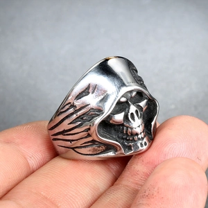 Gothic skull ring in retro silver stainless steel with hooded mystery tribe design
