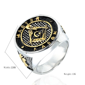 Polished silver Freemasonry signet ring with Master Mason engraving and G symbol