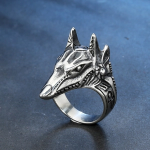 Vintage Anubis Egyptian beast ring in stainless steel with a punk aesthetic design