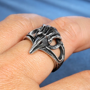 Bague crâne de corbeau viking nordique en acier inoxydable au style punk gothique
