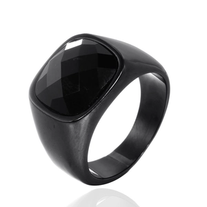 Bague Chevalière en Acier Inoxydable pour Hommes avec Strass Noir Bande Géométrique Polie Carrée Bijoux pour le Bureau Cadeau