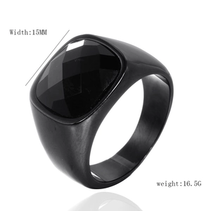 Bague homme en acier inoxydable noir avec pierre d'onyx carrée 15mm et facettes géométriques