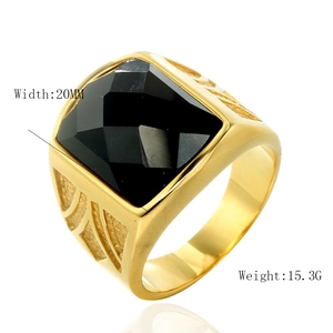 Bague vintage pour homme en acier inoxydable doré avec une grande pierre noire facettée