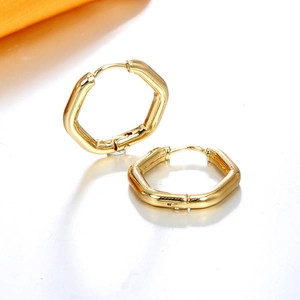 Boucles d'oreilles créoles étoiles en acier inoxydable doré à fermoir cliquet