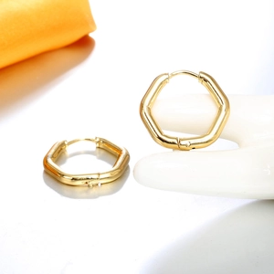 Boucles d'oreilles créoles hexagonales dorées polies en acier inoxydable pour femmes