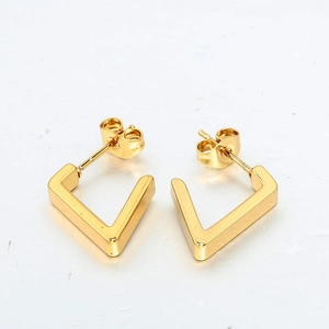 Minimalist gold-plated stainless steel V-shaped stud earrings for men and women