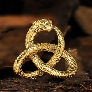 Vintage Stainless Steel Ouroboros Pendant Necklace Celtic Knot Dragon Snake Pendant For Men Women Gothic Fashion Jewelry