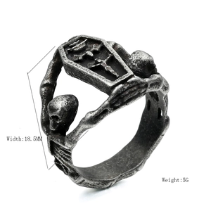 Bague punk gothique tête de mort avec cercueil et crucifix en acier inoxydable rétro