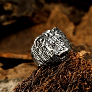 Bague pour homme style punk en acier inoxydable avec tête de tigre et gravure de lion
