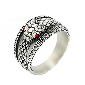 Vintage Punk Gothic Snake Ring For Men Stainless Steel Wide Band Ring With Red Eyes Rhinestone Inlaid Animal Fashion Jewelry