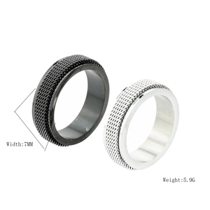 Minimalist titanium steel spinner ring set with chain pattern texture for men and women