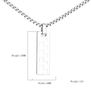 Collana minimalista in acciaio inossidabile con pendente a scacchi rettangolare da 35mm