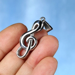 Collier avec pendentif clé de sol en argent poli pour hommes et femmes