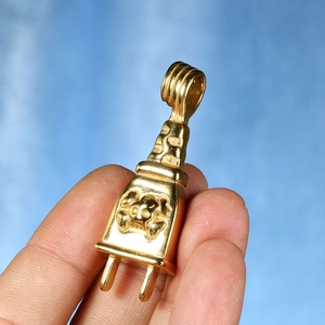 Collana con pendente teschio stile spina vintage in acciaio inossidabile dorato punk
