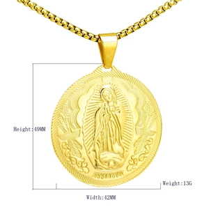 Collier avec pendentif Vierge Marie en acier inoxydable avec dimensions et chaîne dorée