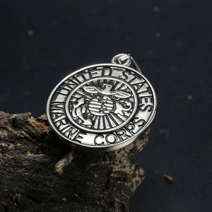 Vintage stainless steel USMC necklace with eagle globe and anchor emblem pendant